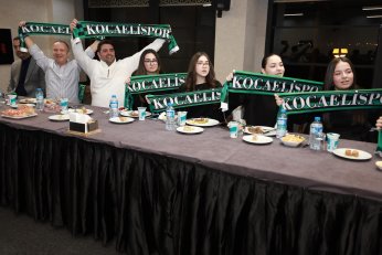 Büyükakın ve Ögrencilerin Kocaelispor Dolu Akşamı 