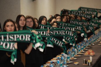 Büyükakın ve Ögrencilerin Kocaelispor Dolu Akşamı 