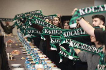 Büyükakın ve Ögrencilerin Kocaelispor Dolu Akşamı 