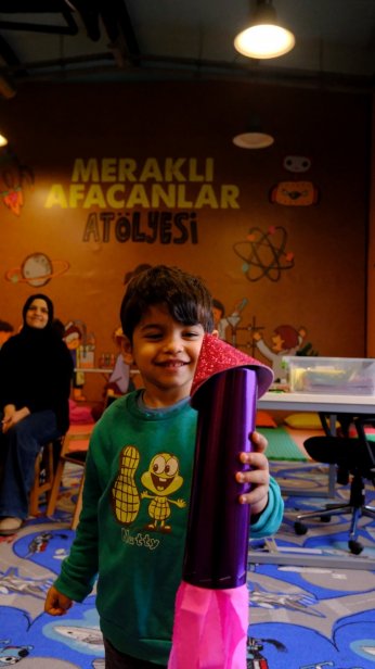 Kendi Roketlerini Tasarladılar 