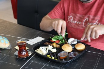 Antikkapı'nın lezzeti 2025'te 10 milyon kişiye ulaştı 