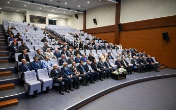 Vali Aktaş;Bağımlılıkla Mücadele Toplantısına Başkanlık Etti 