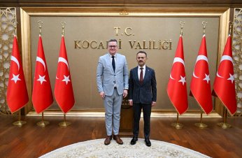 Amerikan Başkonsolos'undan Vali Aktaş'a Ziyaret 
