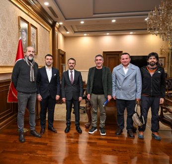 Dağcılardan Vali Aktaş'a Ziyaret 