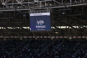 İyilik, Kocaeli Stadyumu'ndan yayıldı 