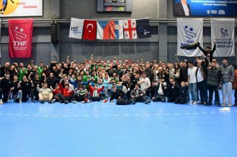 Avrupa Şampiyonası'nda adını Çeyrek Finale Yazdıran Tek Türk Takımı Oldu