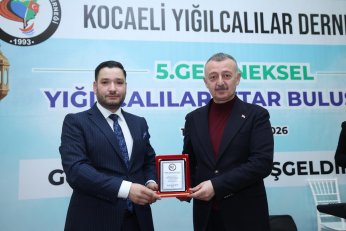 Hemşeri Derneklerini Yalnız Bırakmıyor