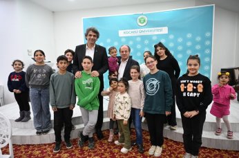 Kartepe'de Dünya Yetimler Günü'nde Kardeşlik Sofrası Kuruldu 