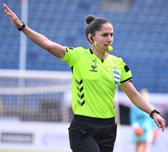 Süper Lig'de Bir İlk:Asen Albayrak Tarihe Geçti 