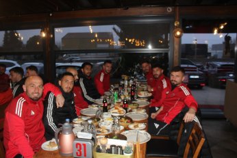 Gölcükspor İftarda Bir Araya Geldi 
