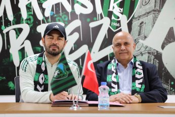 Selçuk İnan ile Sözleşme İmzalandı 