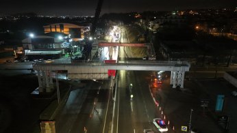 Başiskele Kavşağında '78 tonluk' gece mesaisi 