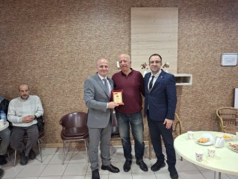 Sendika Emekli Olan Üyelerini Unutmadı 