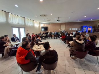 Sendika Emekli Olan Üyelerini Unutmadı 