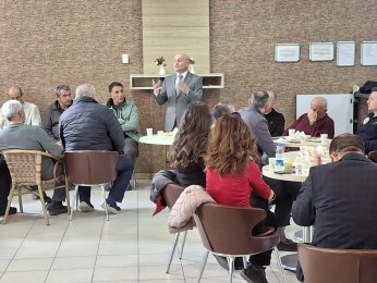Sendika Emekli Olan Üyelerini Unutmadı 