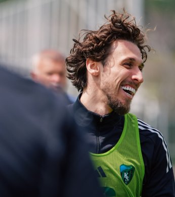 KOCAELİSPOR'DA YÜZLER GÜLÜYOR 