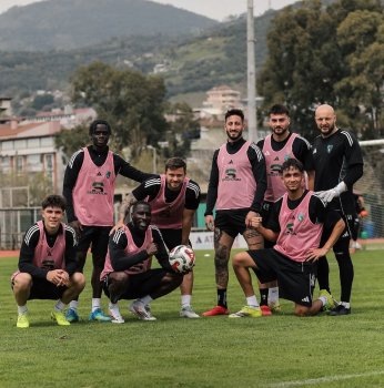 KOCAELİSPOR'DA YÜZLER GÜLÜYOR 