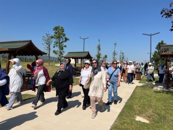 KADINLARA SOSYAL VE RUHSAL KATKI