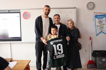 Golcü Serdar Dursun'dan Ertuğrul'a Sürpriz 