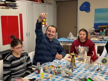 Cam atıklar sanata dönüştü 