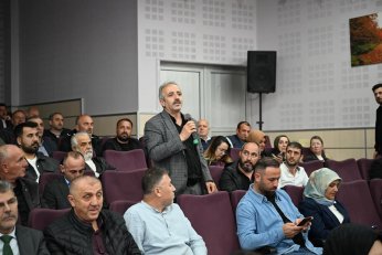 AK Kartepe’den Gövde Gösterisi
