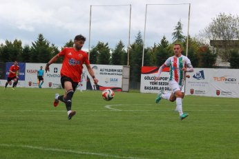 Şampiyon Gölcükspor Sezonu Galibiyetle Kapattı
