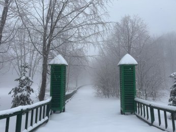Zirveye kar geri döndü
