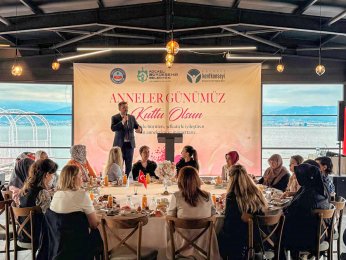 Fedakâr Annelere Vefa Programı 