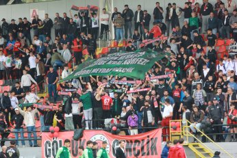 3. Lige Kaldı 1 Adım. Gölcükspor Finalde
