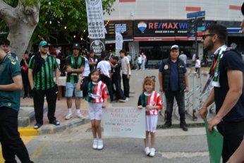 Kardeş Antalyaspor Kazandı Ama Süper Lig’e Veda Etti