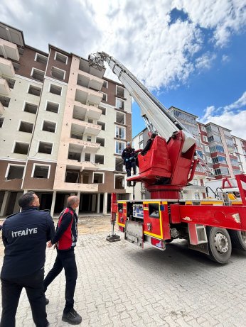 Kocaeli İtfaiyesi, tecrübesini Besni İtfaiyesi ile paylaştı