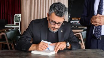 Soysal’ın Yeni Romanına Yoğun İlgi!