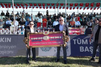 Er Meydanında Zirvenin Adı Feyzullah Aktürk