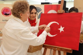 Telefonlar Susturuldu, Kadınlar Nefes Aldı!