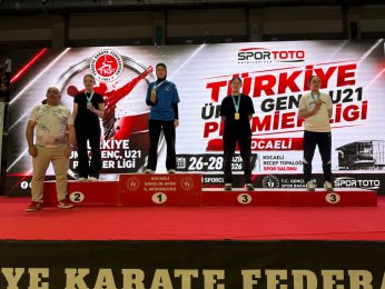 Madalya fabrikası Kağıtspor!