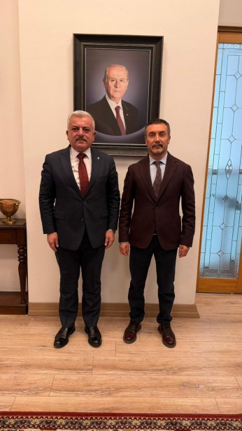 MHP İl Başkanından Genel Başkan Bahçeli'ye anlamlı hediye