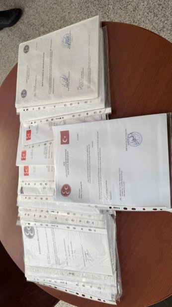 MHP İl Başkanından Genel Başkan Bahçeli'ye anlamlı hediye