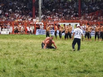 KOCAELİ'NİN UMUDU İKİ BAŞPEHLİVAN!