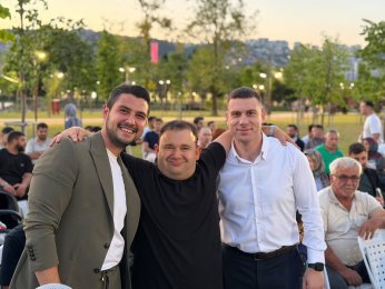 Doyasıya Eğlendiler 