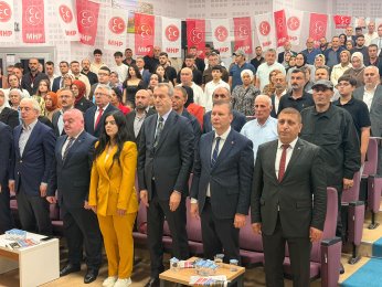 İzmit ve Kartepe Delegeleri 'Yola Devam' Dedi