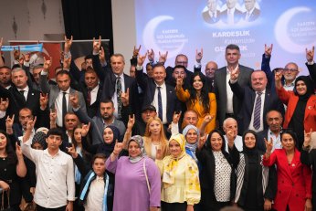 İzmit ve Kartepe Delegeleri 'Yola Devam' Dedi