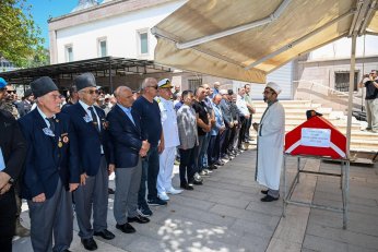 Gözyaşları ve Dualarla Uğurlandı