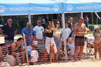 19. Plaj Voleybolu Turnuvası Nefes Kesti
