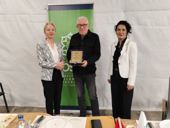 KOSTÜ'nün örnek proje programı,plaket töreni ile son buldu 