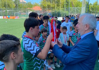 Yaz Kur’an Kursları Futbol Turnuvası'nda Kupa Sahibini Buldu