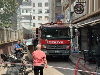 Şehir Merkezinde Korkutan Yangın 