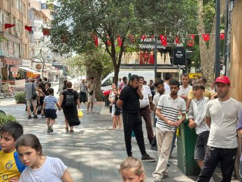 Şehir Merkezinde Korkutan Yangın 