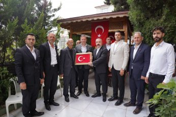 Başkan Emengen’den Şehit Babasına Anlamlı Jest!