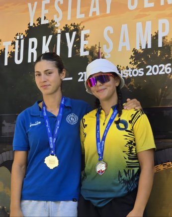 Kocaeli Kürekte Zirveyi Zorluyor!