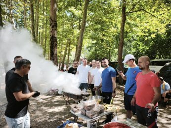 Sezon Yorgunluğunu Piknikte Attılar